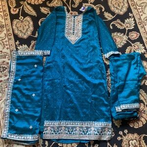 Indian Pakistani dress salwar Kameez